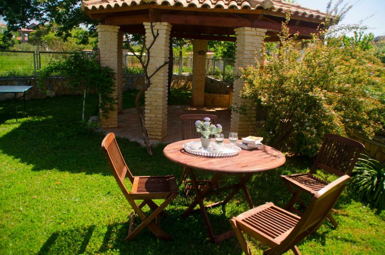 Amalias Place Mytikas  Exterior foto